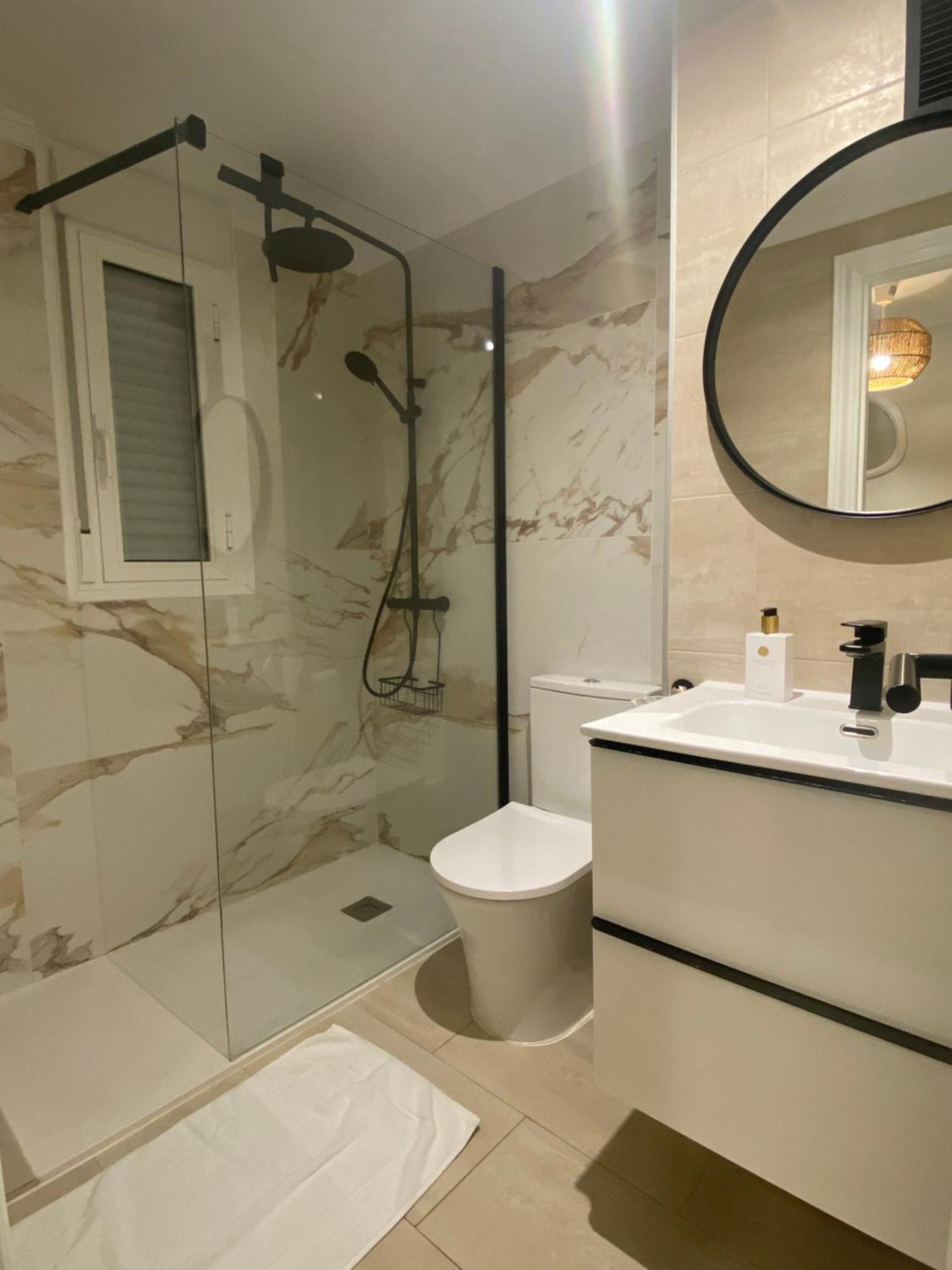 Casa Bendita - Luxury Apartment เบนิดอร์ม ภายนอก รูปภาพ