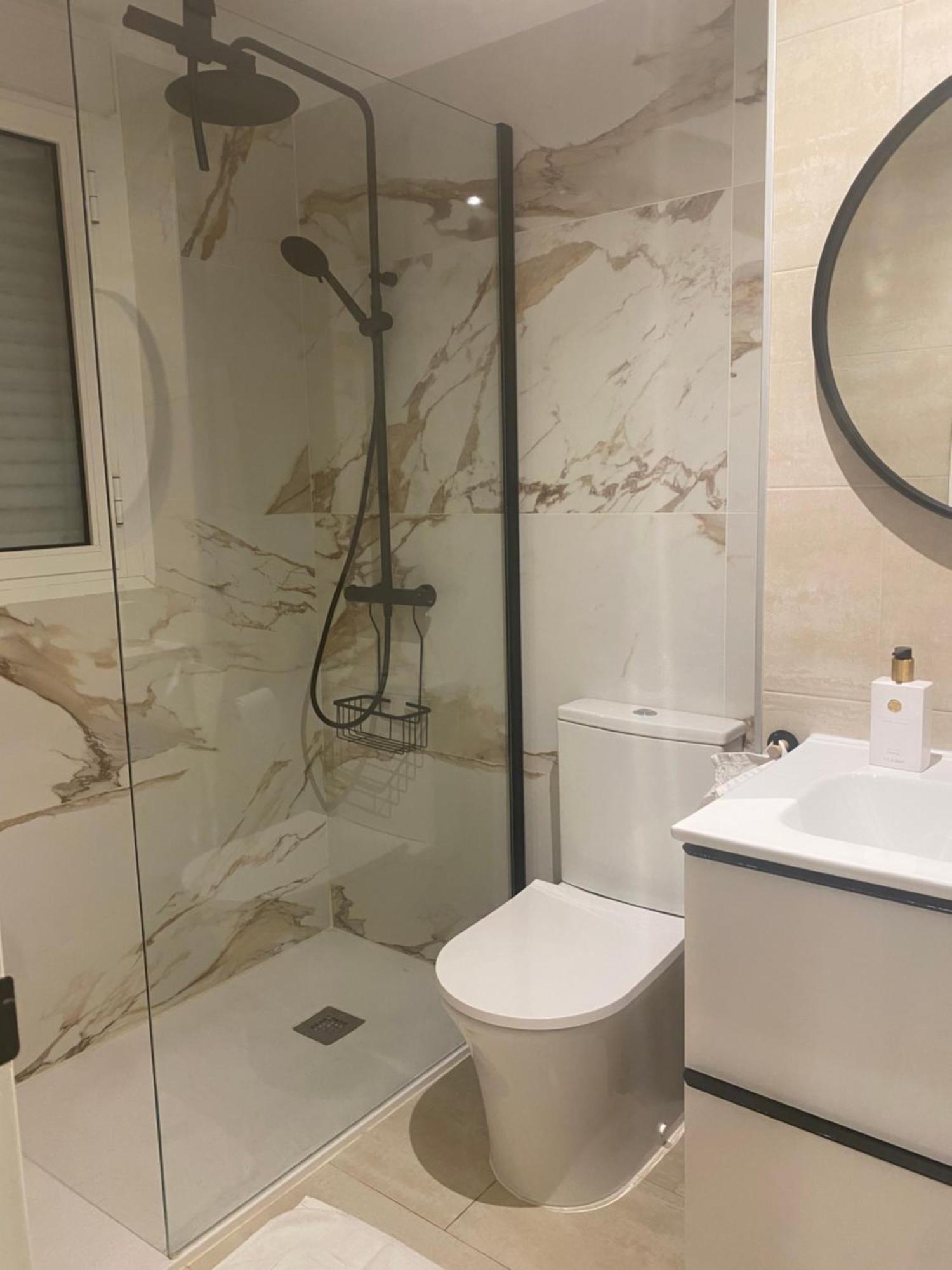Casa Bendita - Luxury Apartment เบนิดอร์ม ภายนอก รูปภาพ
